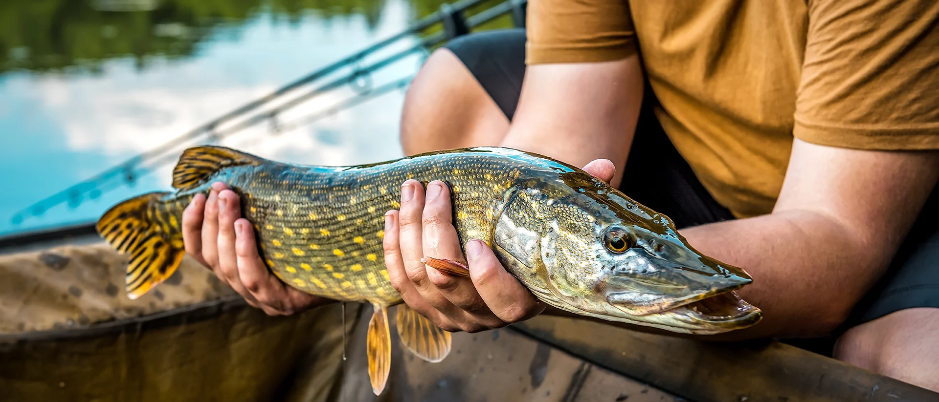 Man holding fish 